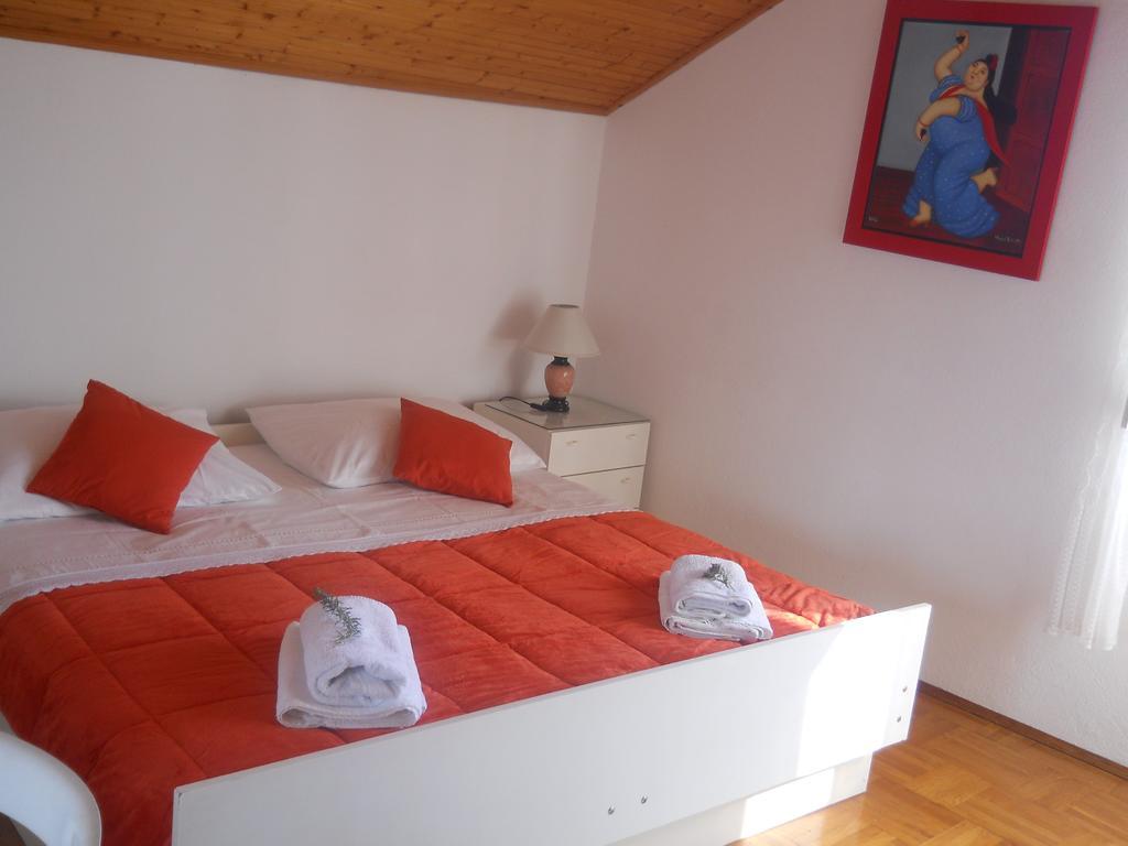 Apartments Ada Novak Хвар Номер фото